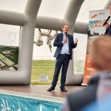 Gerard Doll op podium